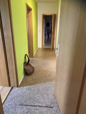 Schnuckelige 2 Raumw. DG-Wohnung in einer Villa von Schleiz