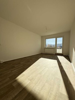 Sanierte 4-Raum Wohnung mit verändertem Grundriss & 2 Bädern