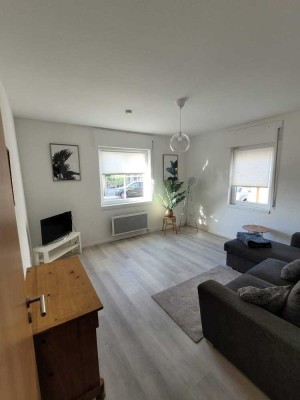 Möblierte helle Erdgeschosswohnung