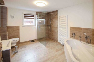 Ihr neues Zuhause: Großzügiges saniertes Einfamilienhaus in Ilsede/Bülten