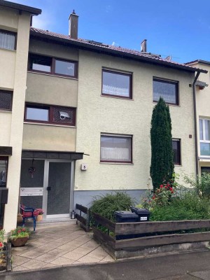 Etagenwohnung mit Balkon