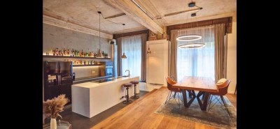 luxuriöses Loft, 3 Zimmer, 2 Stellplätze - von privat