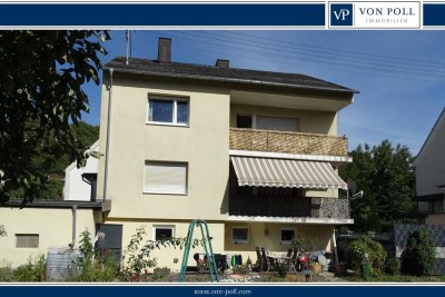 Großzügiges Zweifamilienhaus mit sehr schönem Garten und in ruhiger Wohnlage.