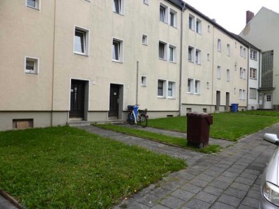 Schöne 2 Zimmerwohnung mit Gartenanteil