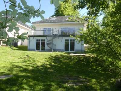+++lichtdurchflutetes Ein bzw. 2 Familienhaus im Villen Charakter+++