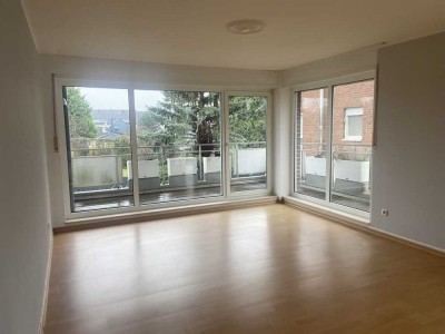 Attraktive,sehr helle 3-Zimmer-Wohnung  in Korschenbroich Glehn Heckenend von Privat zu vermieten!