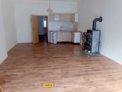 Helle 2-Zimmer Wohnung in Hinzweiler