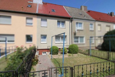 Schnuckeliges 3-Zimmer-Reihenhaus mit Keller und überschaubarem Garten in Goldberg