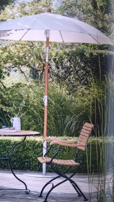Bezugsfrei ............ Familienfreundliches Wohnen mit viel Wohnraum und Garten