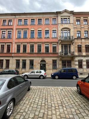 Schöne, helle, gut vermietete 3-Zimmer-Wohnung mit Balkon in Dresden-Pieschen