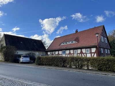 Denkmalgeschütztes Mehrfamilienhaus mit Scheune im Kurort Jonsdorf
