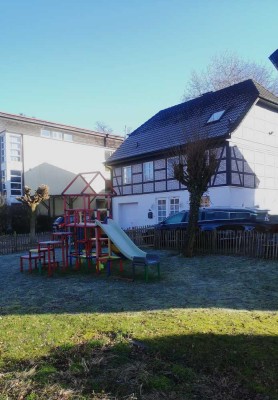 Einzigartiges Fachwerk-Einfamilienhaus in Herrenstrunden– Stadtnahe Idylle mit viel Platz und Natur