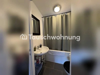 Tauschwohnung: Helle 2-Zimmer Wohnung im Grindelviertel gegen Altbau