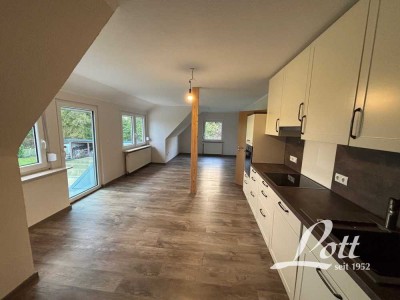 **Dachgeschosswohnung in schöner Lage von Ihausen!**