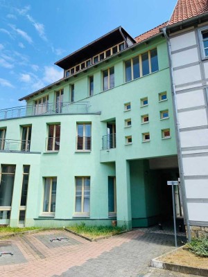Vermiete 3-Raum-Wohnung in Halberstadt im 1. OG mit 2 Balkonen