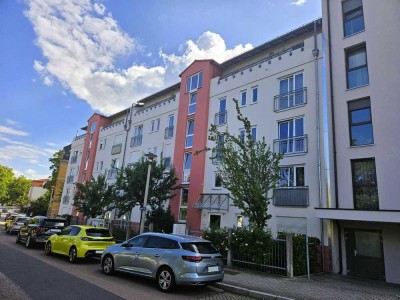 Charmante 3-Raum-Wohnung mit Terrasse in ruhiger Lage