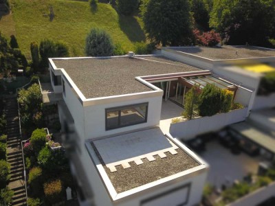 Lichtdurchflutete Terrassenwohnung mit Dachterrasse am Ortsrand von Karlsruhe-Stupferich