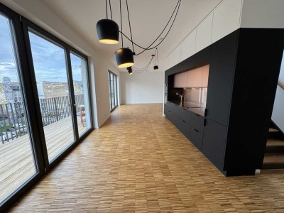 Einzigartiges Penthouse mit Rooftop-Terrasse und zwei Balkonen - Ihr Rückzugsort über der Stadt