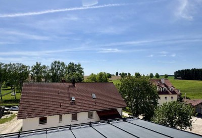 Luxus-Neubau auf 140 m²: 4,5 Zimmer im Architektenhaus mit Lüftung & Kühlung