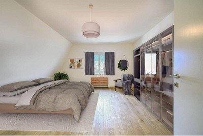 top sanierte Altbauwohnung