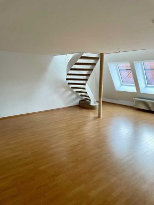 3,5 Z.-Whg mit Sauna & kleinem Garten in S-West