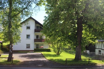 Gepflegte 3-Zimmer-Wohnung mit Balkon in Mehren