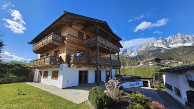 Exklusive Gartenwohnung mit imposanten Kaiserblick in Toplage