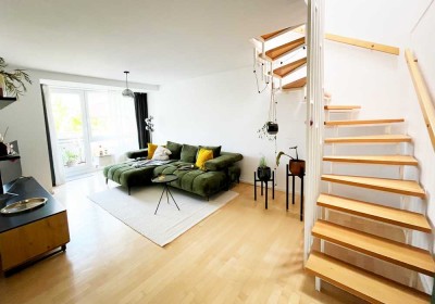 Schwabinger DG-Maisonette, Perfekte Lage mit Dachloggia, Designerküche und 2 Bädern
