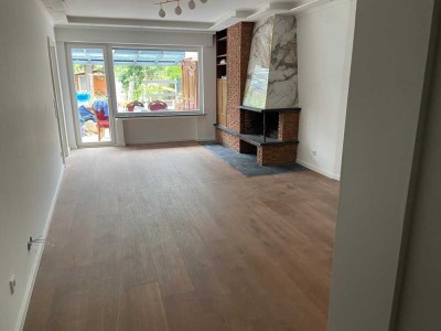 Traumhafte 4-Zimmer-Wohnung mit großem Garten und vielen Extras! Mit der Option auf ein EFH!