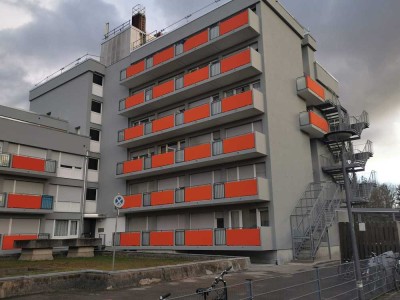 Möblierte 1-Zimmer Wohnung mit Balkon und Aufzug in München-Freimann
