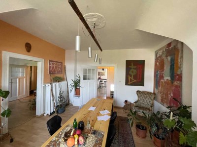 Geräumige 3-Zimmer-Wohnung (110 m²) mit Südbalkon im Rheingauviertel
