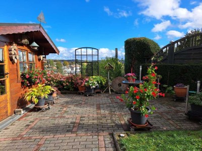 Wundervolle Gartenwohnung mit einzigartigem Weitblick in Cronenberg