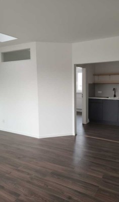 *Provisionsfrei* Sanierte, helle 1-Zimmer-Wohnung in Mörfelden-Walldorf !! 5% Rendite möglich!!