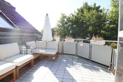 Moderne DG-Wohnung mit 3 Zimmern und zwei Balkonen in Burgaltendorf