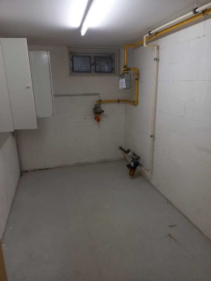 Preiswerte, vollständig renovierte 4-Zimmer-Doppelhaushälfte in Zimmernsupra