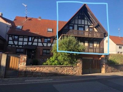 Fachwerkhaus mit drei Zimmern und Einbauküche in Klein-Umstadt