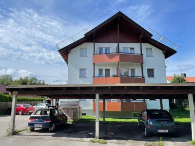 Zwei Zimmer Wohnung mit Balkon