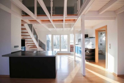 Historisches Wohnen auf zwei Ebenen – Stilvolle Maisonette-Wohnung in Duisburg-Dellviertel