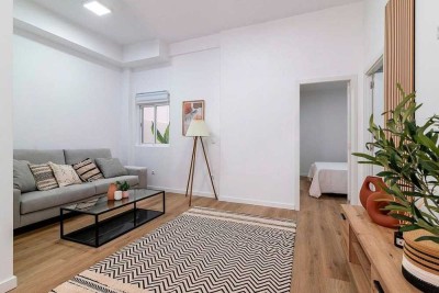 Geschmackvolle 2-Zimmer-Wohnung mit EBK in Regensburg