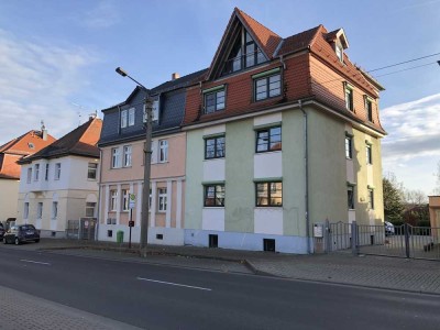 APOLDA - Helle 3-Raum-Wohnung im 2. OG mit Balkon