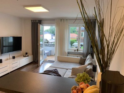 Helle 2-Zimmer-Wohnung mit Balkon in Kissing