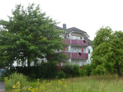 Neue Wohnung im schönen Elz - Limburg,         drei Zimmer mit Südbalkon