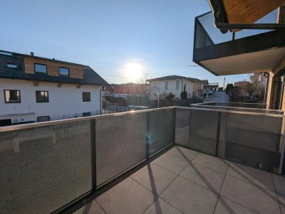 Bezugsfertig - gemütliche 2 Zimmer Erstbezugs-Wohnung mit Balkon im Ortszentrum Hallwang!