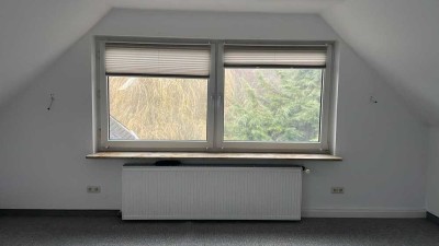 Charmante 2,5 Zimmer-Wohnung im Grünen