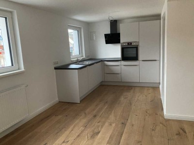 Charmante Maisonette-Wohnung mit Einbauküche im Flüsseviertel der  Bremer Neustadt