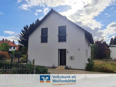 Neuwertiges Einfamilienhaus in Salzgitter-Bad!