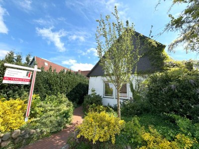 ***Einfamilienhaus mit Einliegerwohnung in ruhiger gefragter Lage*** (RÖMBKE IMMOBILEN KG)
