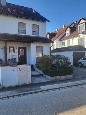 großes Reiheneckhaus zum Sofortbezug