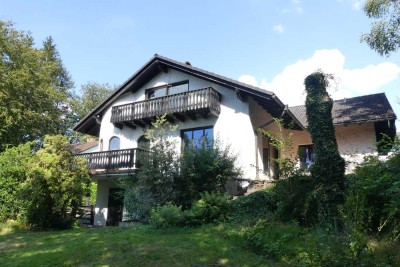 ***Etwas Besonderes ist dieses urgemütliche Wohnhaus im ruhigen Herrenwäldchen in Brombachtal***