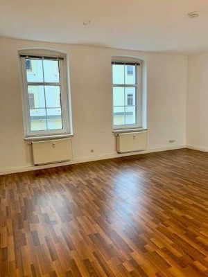 Schöne 2-Zimmer-Eigentumswohnung im 1.OG